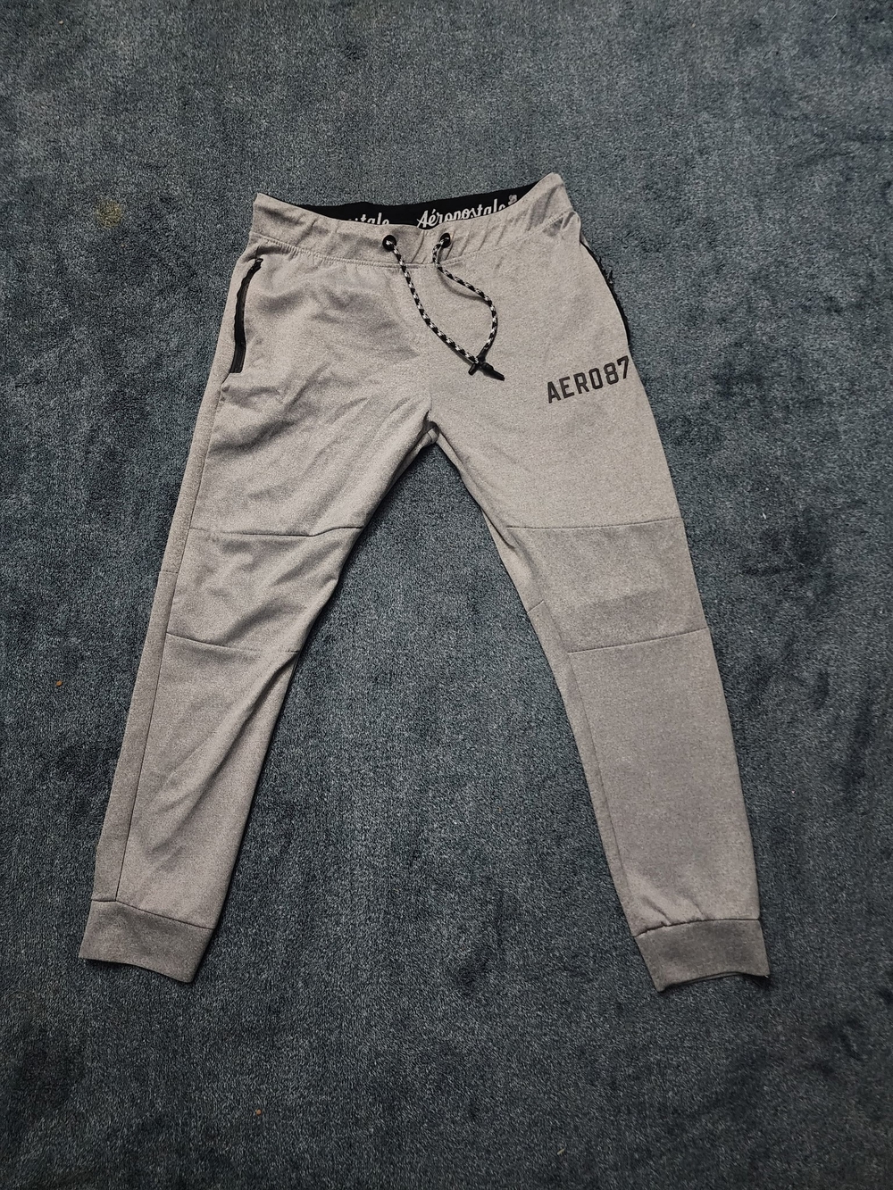Aeropostale Men's Heather Gray Jogger Sweatpants